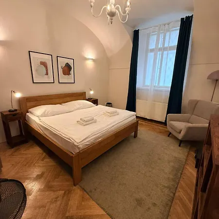 Charles Bridge Aparthotel
