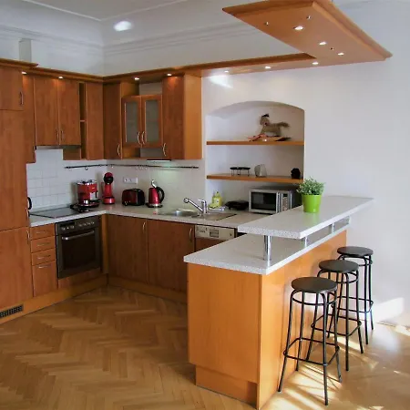Charles Bridge Aparthotel 4*