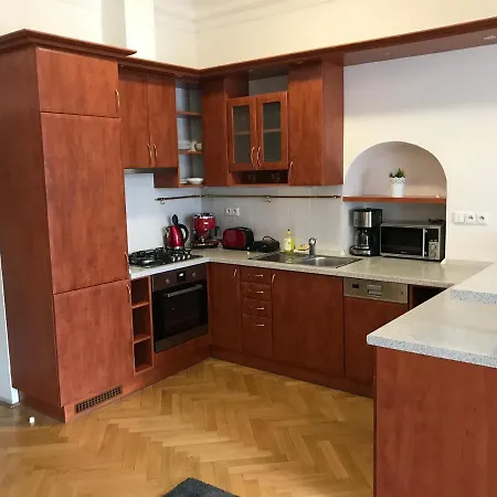 Charles Bridge Aparthotel 4*